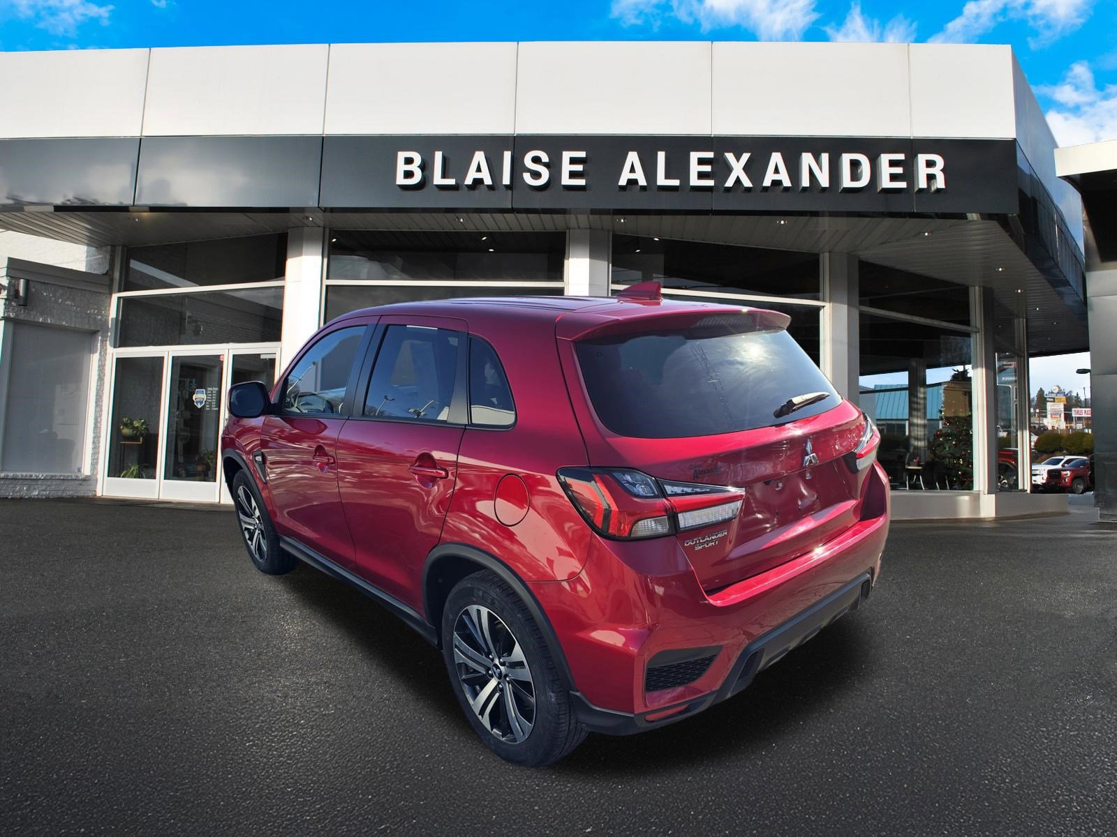 Used 2025 Mitsubishi Outlander Sport ES image 6