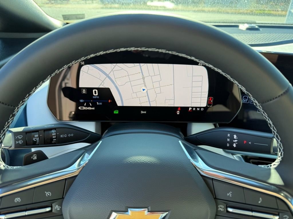 New 2026 Chevrolet Equinox EV LT image 12