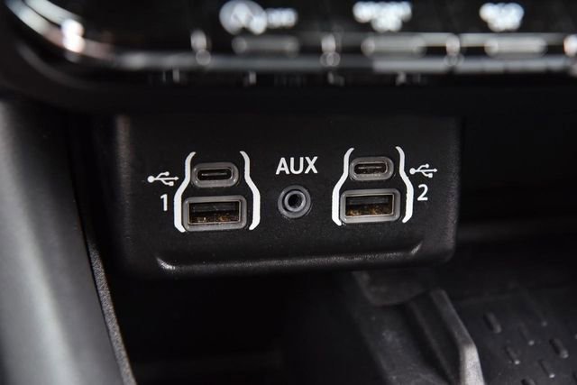 Used 2025 Dodge Durango GT AWD/4WD image 17