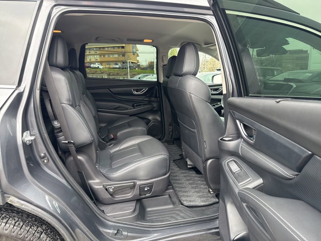 Used 2023 Subaru Ascent Limited image 6