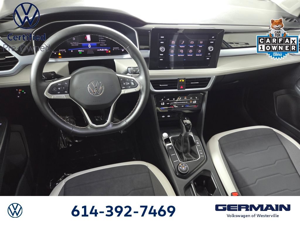 Certified 2025 Volkswagen Taos SE w/ Panoramic Sunroof Package AWD/4WD image 13