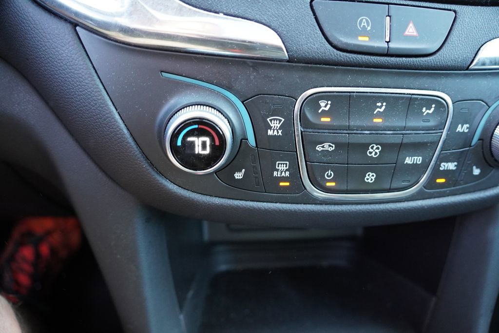 Certified 2022 Chevrolet Equinox LT AWD/4WD image 6