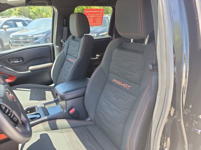 Certified 2025 Nissan Frontier PRO-4X w/ Tow Package AWD/4WD image 17