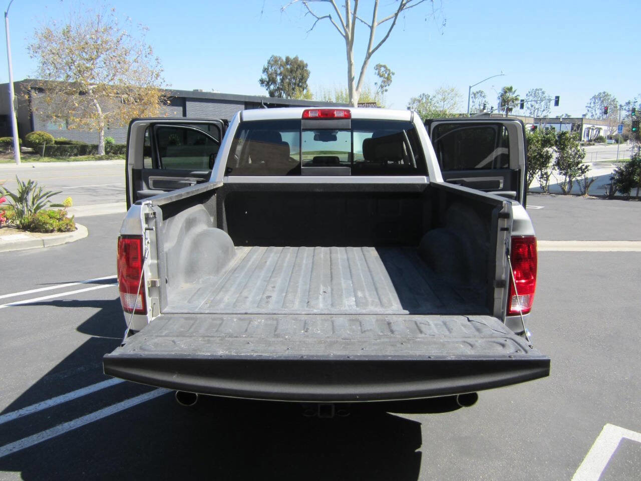 Used 2016 RAM 1500 Big Horn image 9