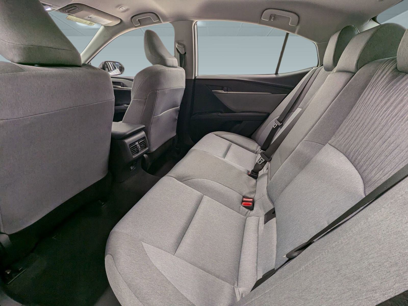 New 2026 Toyota Camry LE image 18