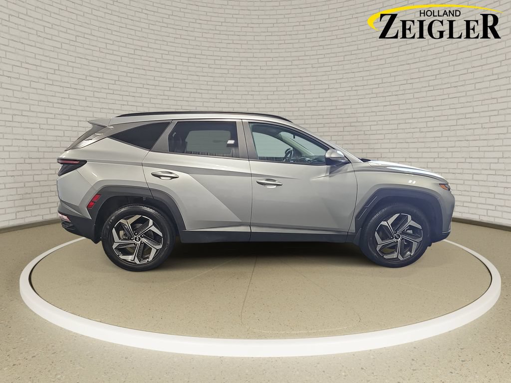 Used 2023 Hyundai Tucson SEL w/ Convenience Package AWD/4WD image 4