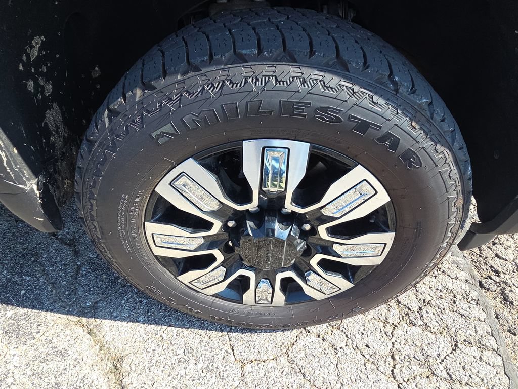 Used 2025 GMC Sierra 2500 Denali AWD/4WD image 12