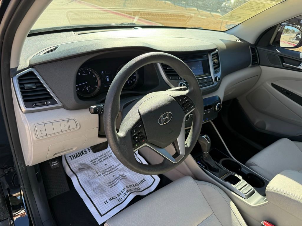 Used 2017 Hyundai Tucson Eco w/ Cargo Package image 12