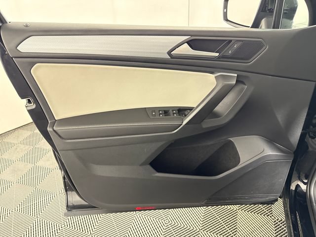 Used 2024 Volkswagen Tiguan S AWD/4WD image 29