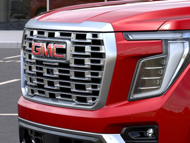 New 2026 GMC Yukon Denali w/ Sun & Power Step Package AWD/4WD image 13