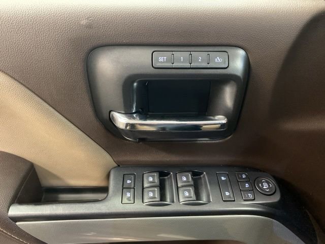 Used 2016 Chevrolet Silverado 1500 LTZ Z71 w/ LTZ Plus Package AWD/4WD image 18
