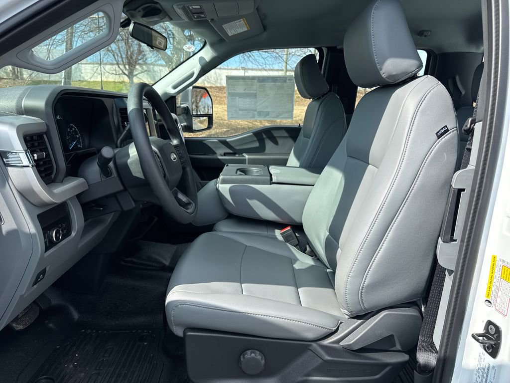 New 2026 Ford F250 XL w/ XL Off-Road Package image 17
