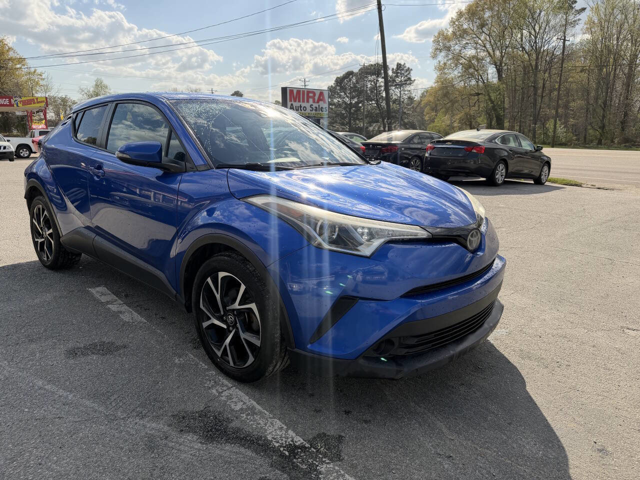 Used 2018 Toyota C-HR XLE FWD image 9