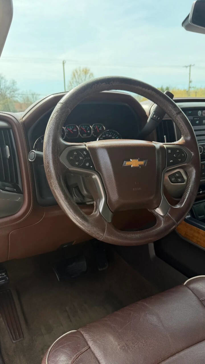 Used 2015 Chevrolet Silverado 3500 High Country w/ Duramax Plus Package image 15