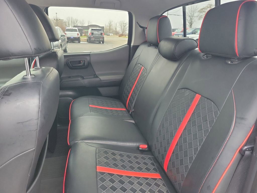 Used 2023 Toyota Tacoma SR image 28