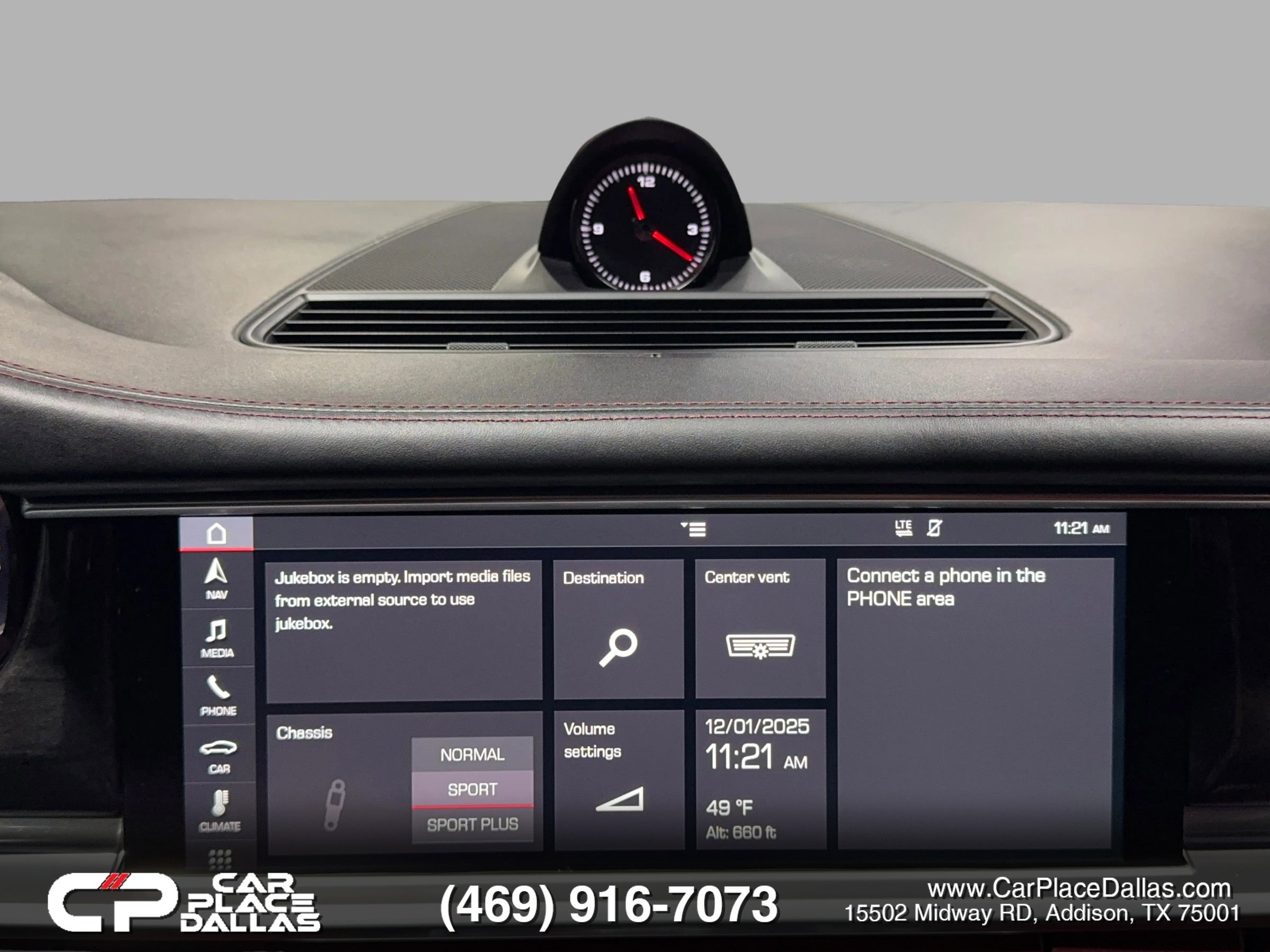 Used 2018 Porsche Panamera 4 image 35