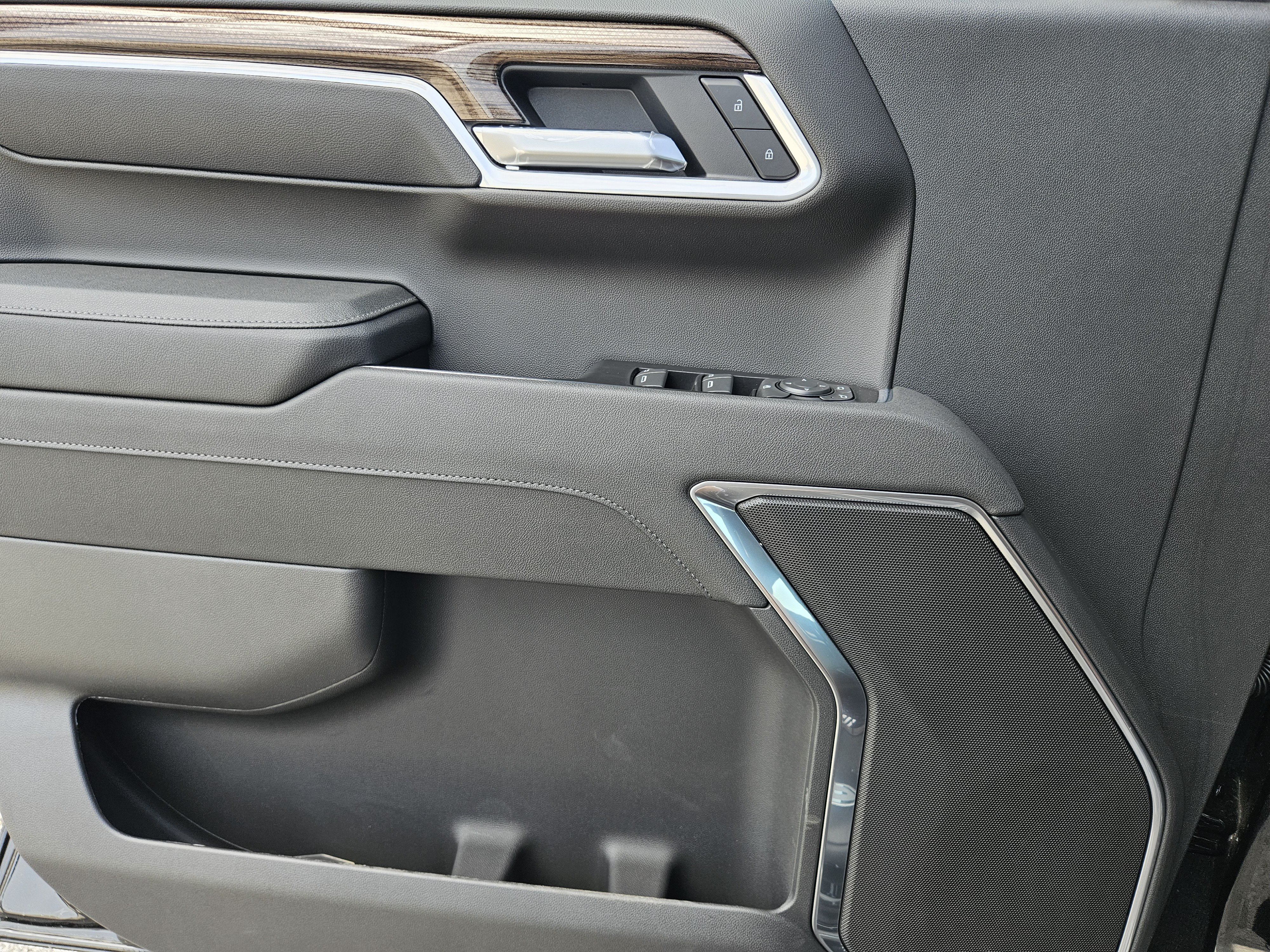 New 2026 Chevrolet Silverado 1500 RST RWD image 16