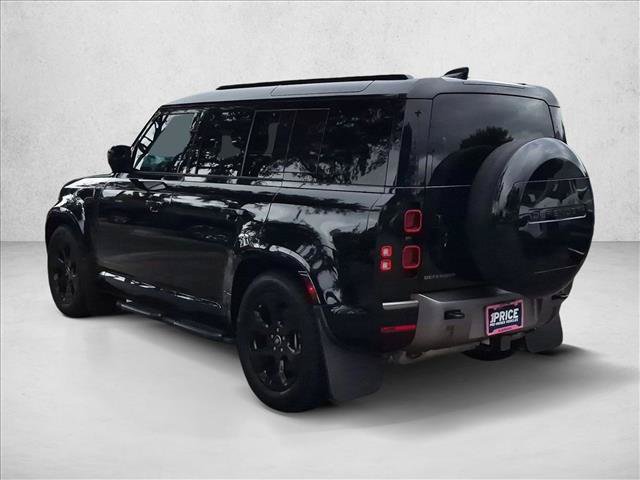 Used 2025 Land Rover Defender 110 X-Dynamic SE AWD/4WD image 8
