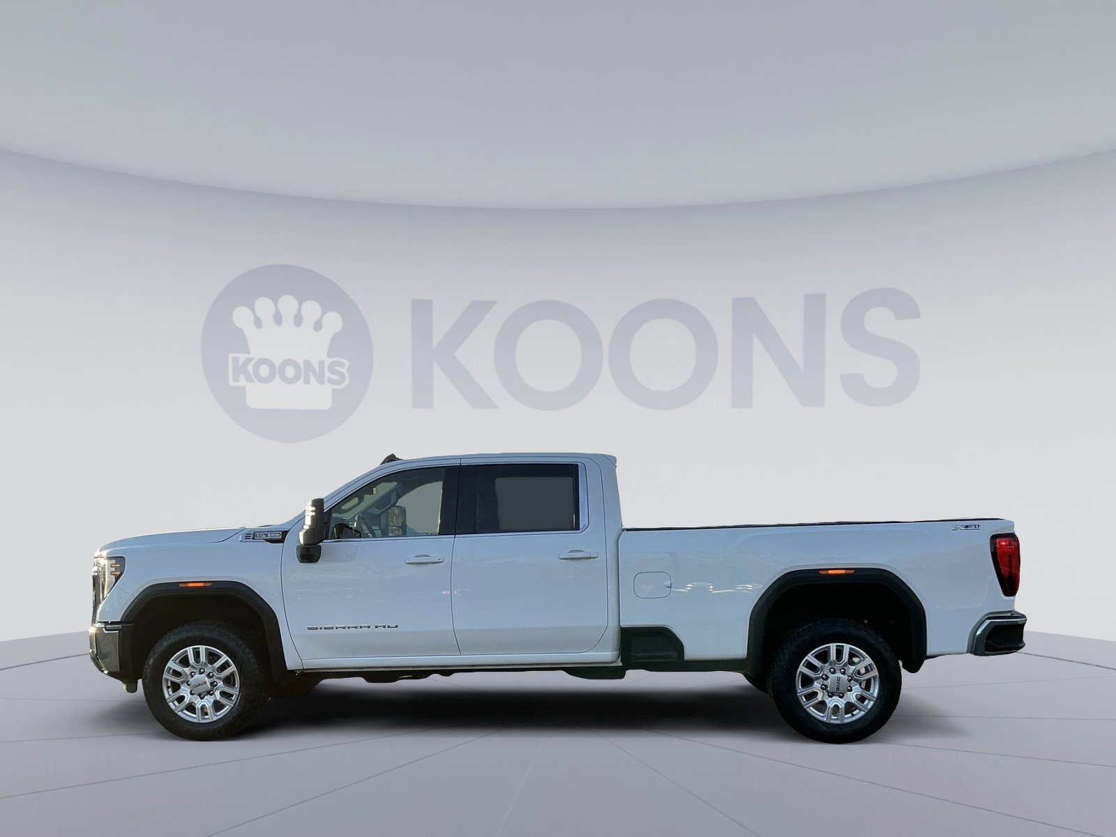 Used 2024 GMC Sierra 3500 SLE image 13