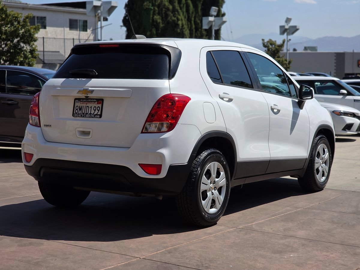 Used 2017 Chevrolet Trax LS FWD image 12