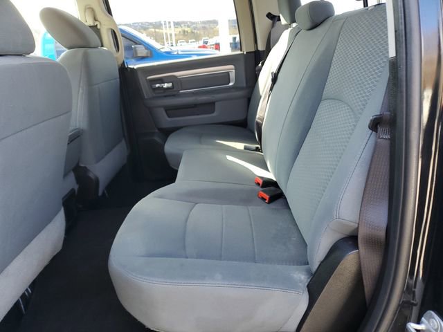 Used 2020 RAM 1500 Classic SLT image 25