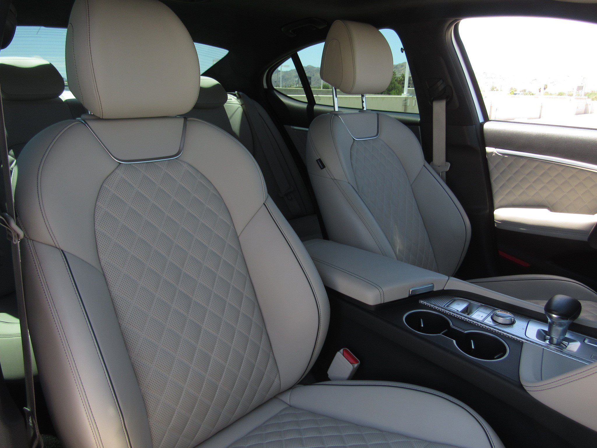 Used 2023 Genesis G70 3.3T w/ Sport Prestige Package AWD/4WD image 11