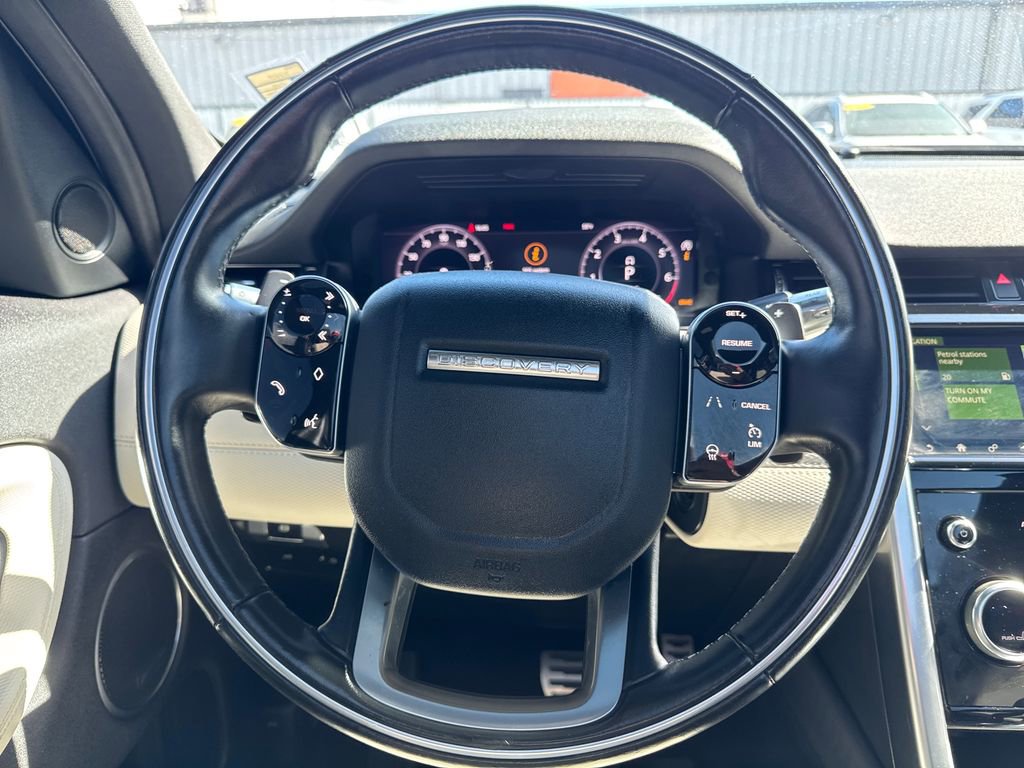 Used 2020 Land Rover Discovery Sport SE R-Dynamic image 14