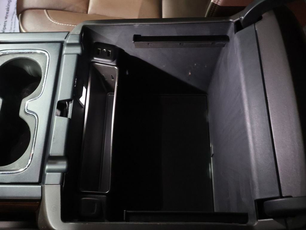 Used 2016 Chevrolet Silverado 3500 High Country w/ Duramax Plus Package AWD/4WD image 30