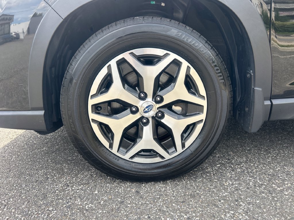Certified 2023 Subaru Forester Premium AWD/4WD image 26