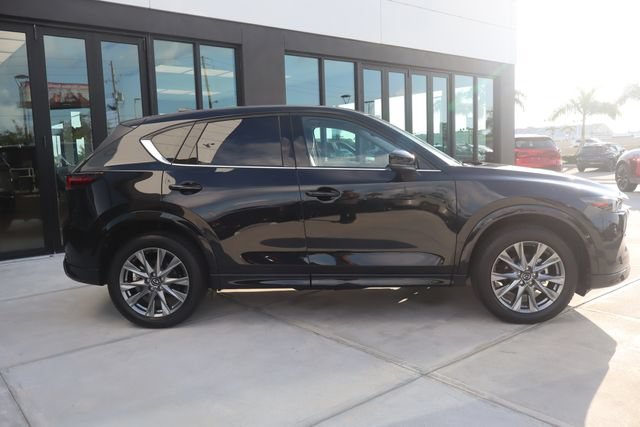 Used 2025 MAZDA CX-5 AWD 2.5 S w/ Premium Plus Pkg image 2