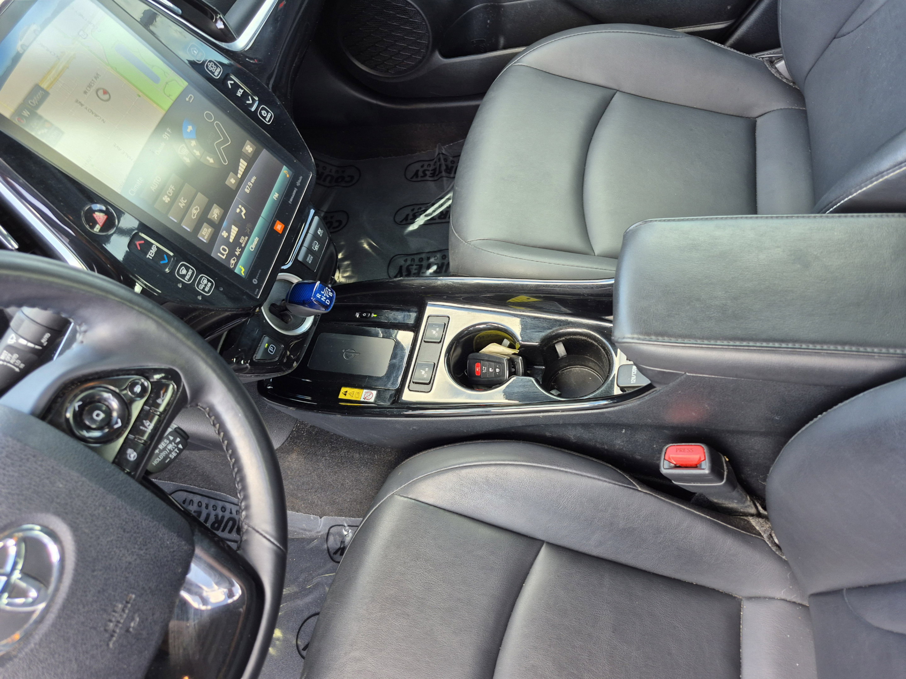 Used 2022 Toyota Prius Prime Limited FWD image 22