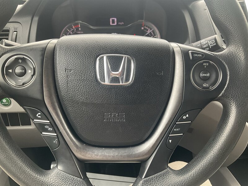 Used 2017 Honda Pilot LX image 19