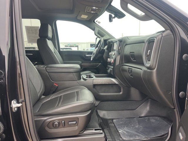 Used 2023 GMC Sierra 3500 Denali w/ Denali Black Diamond Edition image 59