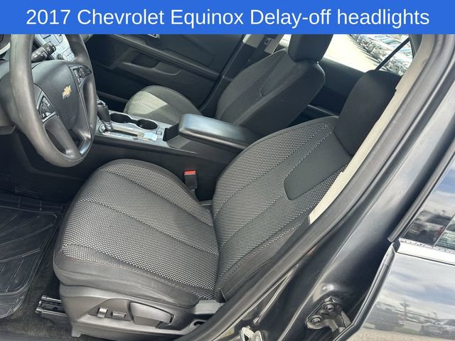 Used 2017 Chevrolet Equinox LS AWD/4WD image 21