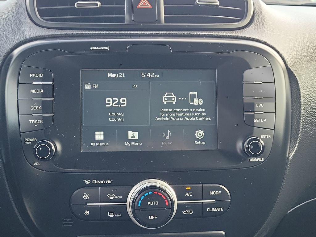Used 2019 Kia Soul + FWD image 14