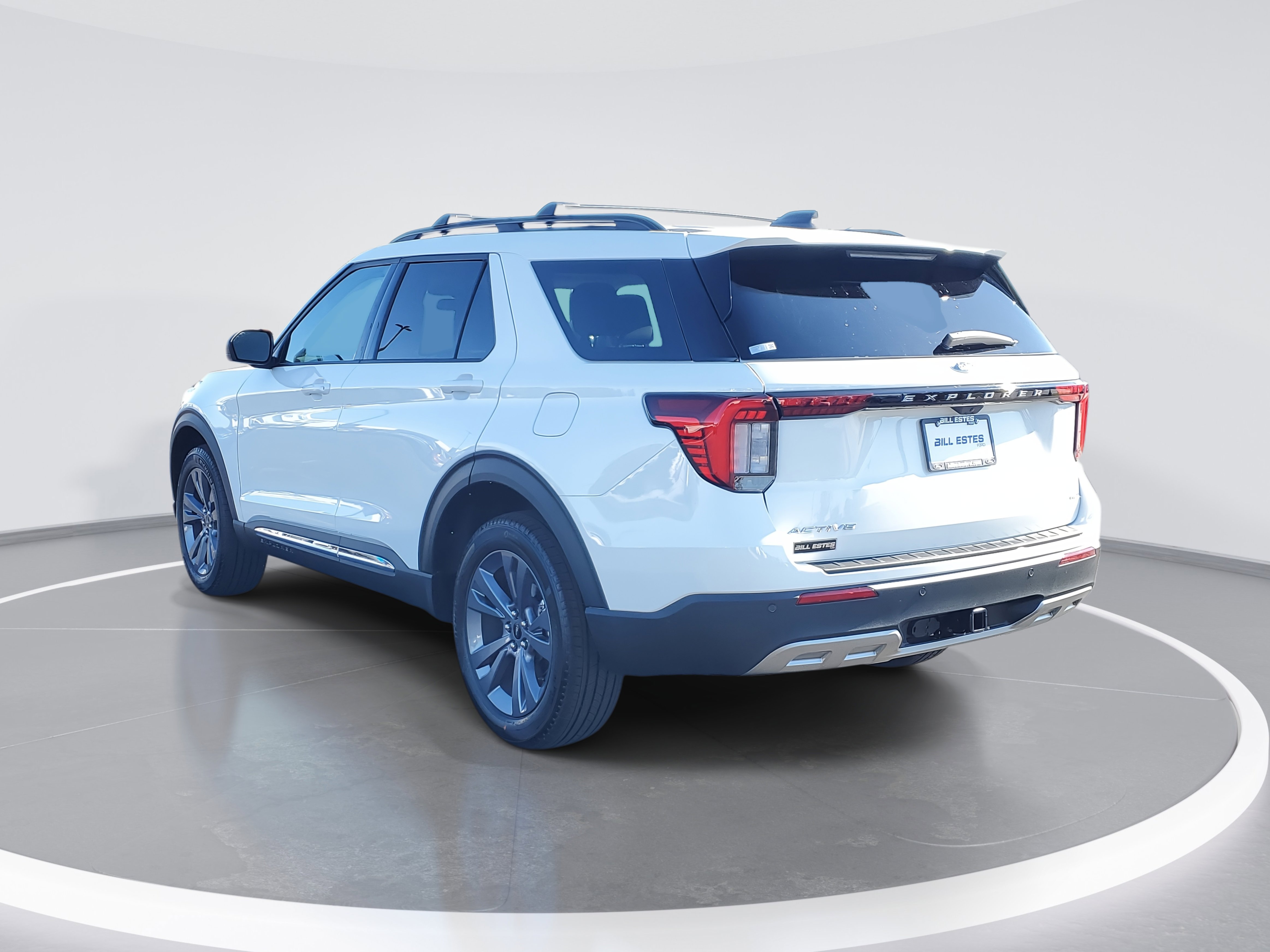 New 2025 Ford Explorer Active w/ Active Comfort Package image 4