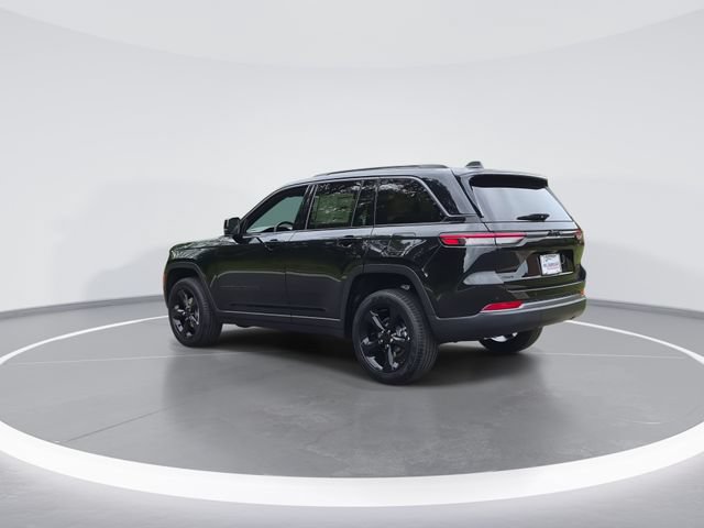 New 2026 Jeep Grand Cherokee Limited w/ Limited Altitude Package AWD/4WD image 6