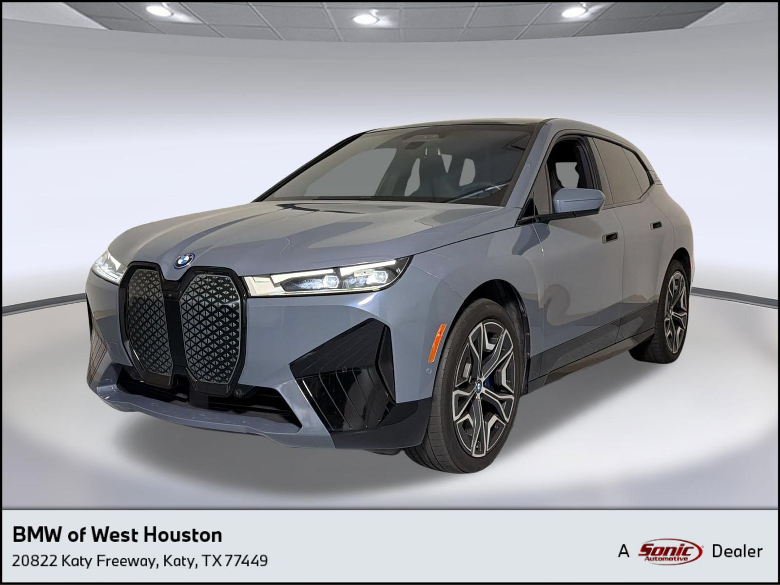Used 2024 BMW iX xDrive50 w/ Premium Package AWD/4WD image 1