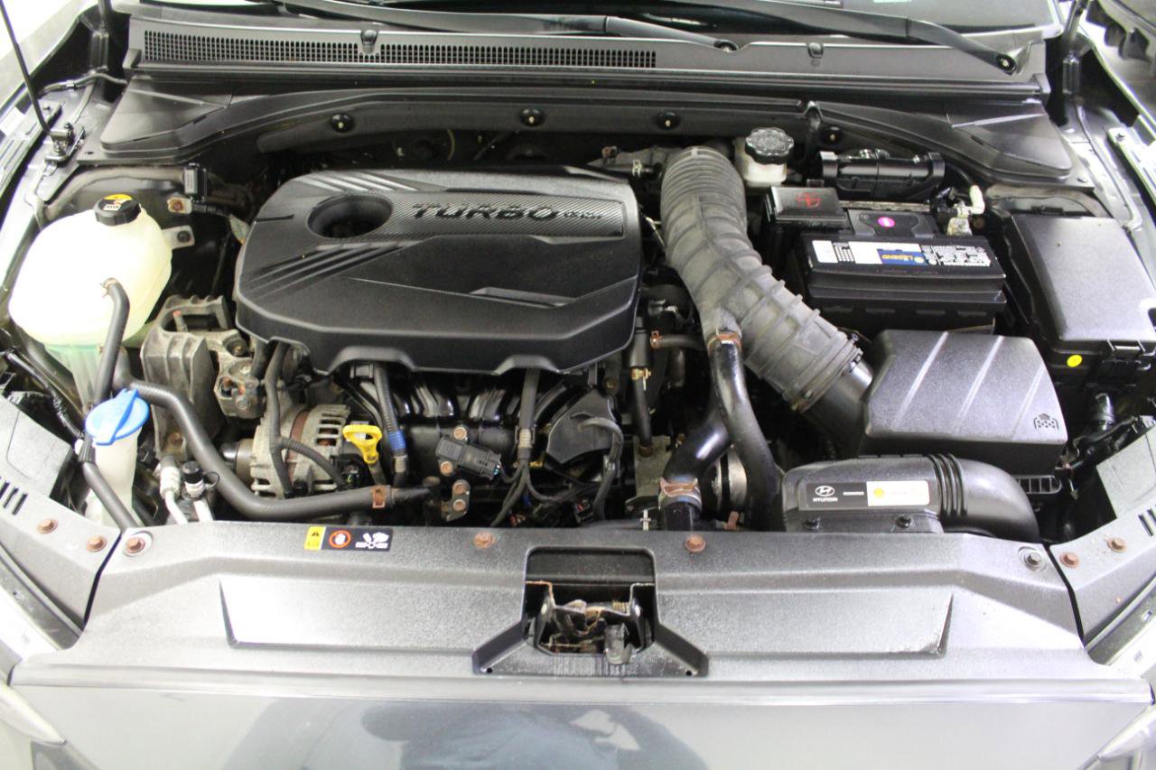 Used 2019 Hyundai Veloster Turbo image 29