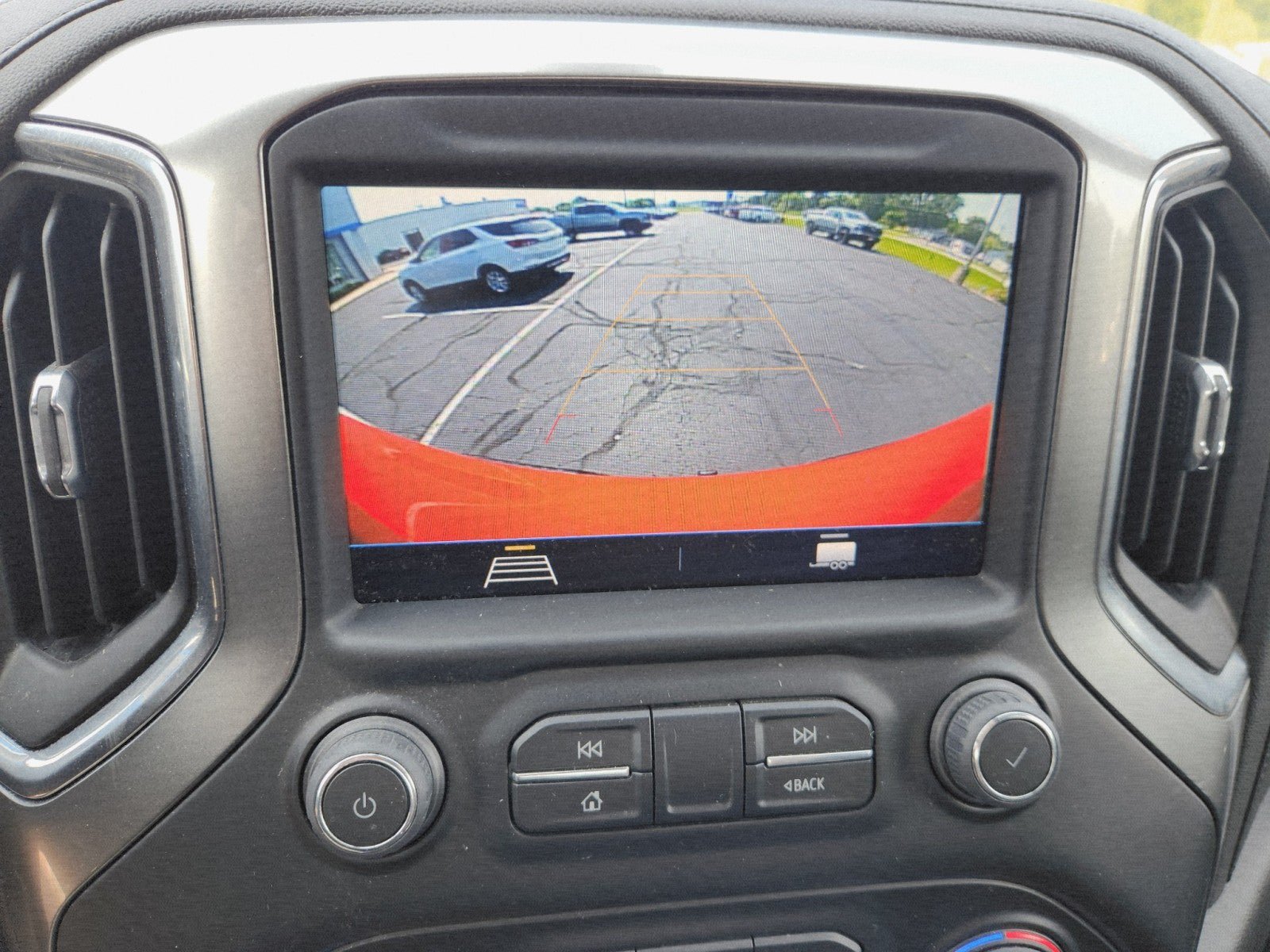 Used 2022 Chevrolet Silverado 1500 LT Trail Boss w/ Safety Package AWD/4WD image 41