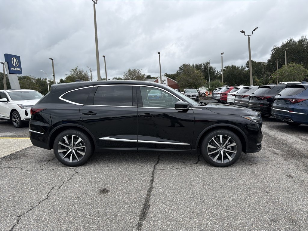 New 2026 Acura MDX w/ Technology Package FWD image 3