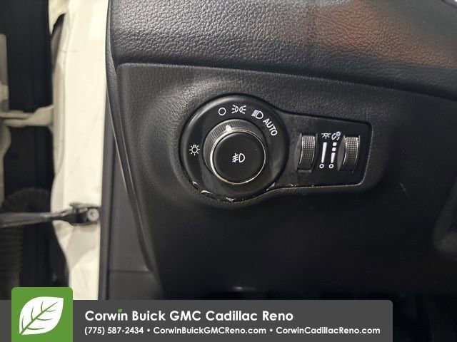 Used 2018 Jeep Compass Latitude image 13
