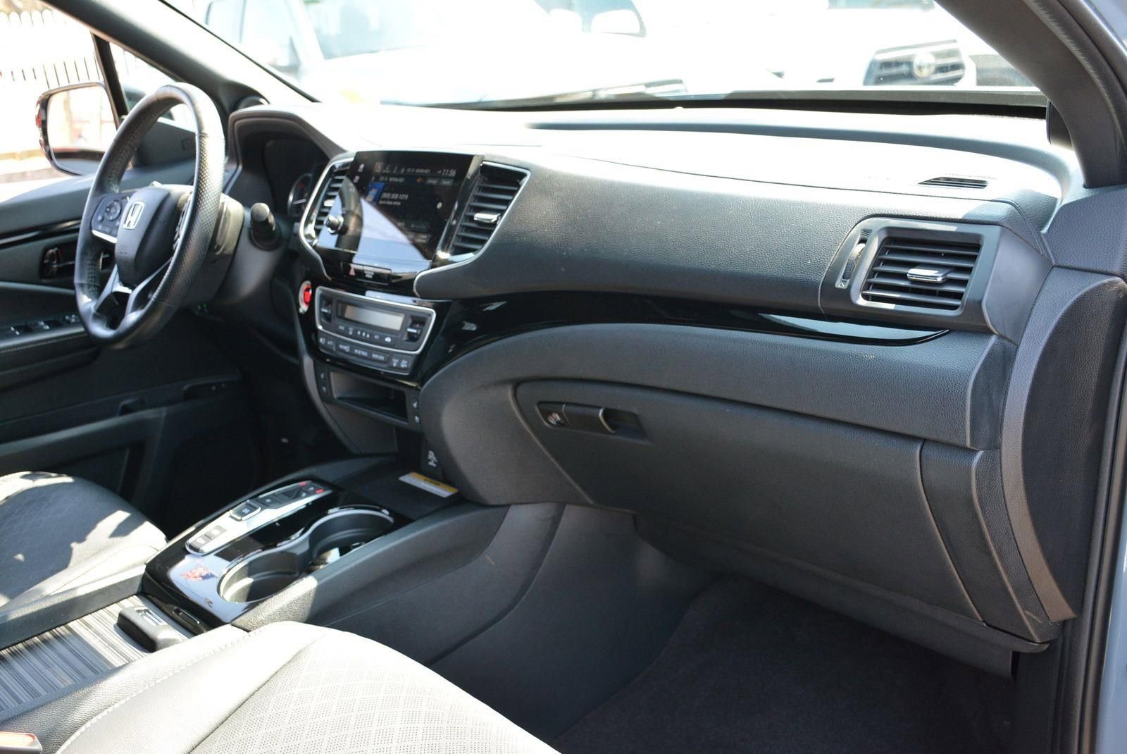 Used 2023 Honda Passport Elite image 22