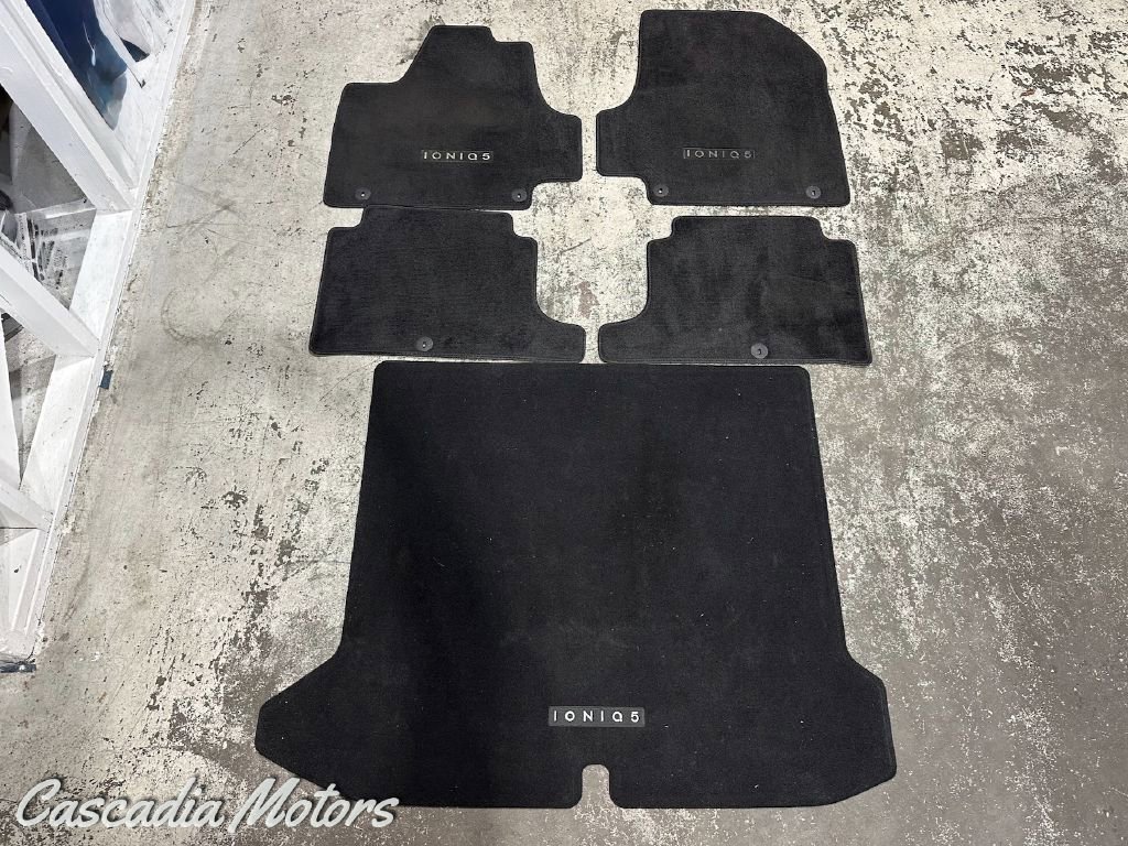 Used 2022 Hyundai Ioniq 5 Limited image 29