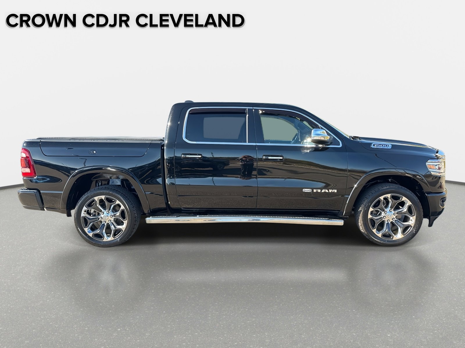 Used 2021 RAM 1500 Limited w/ Body Color Bumper Group image 3