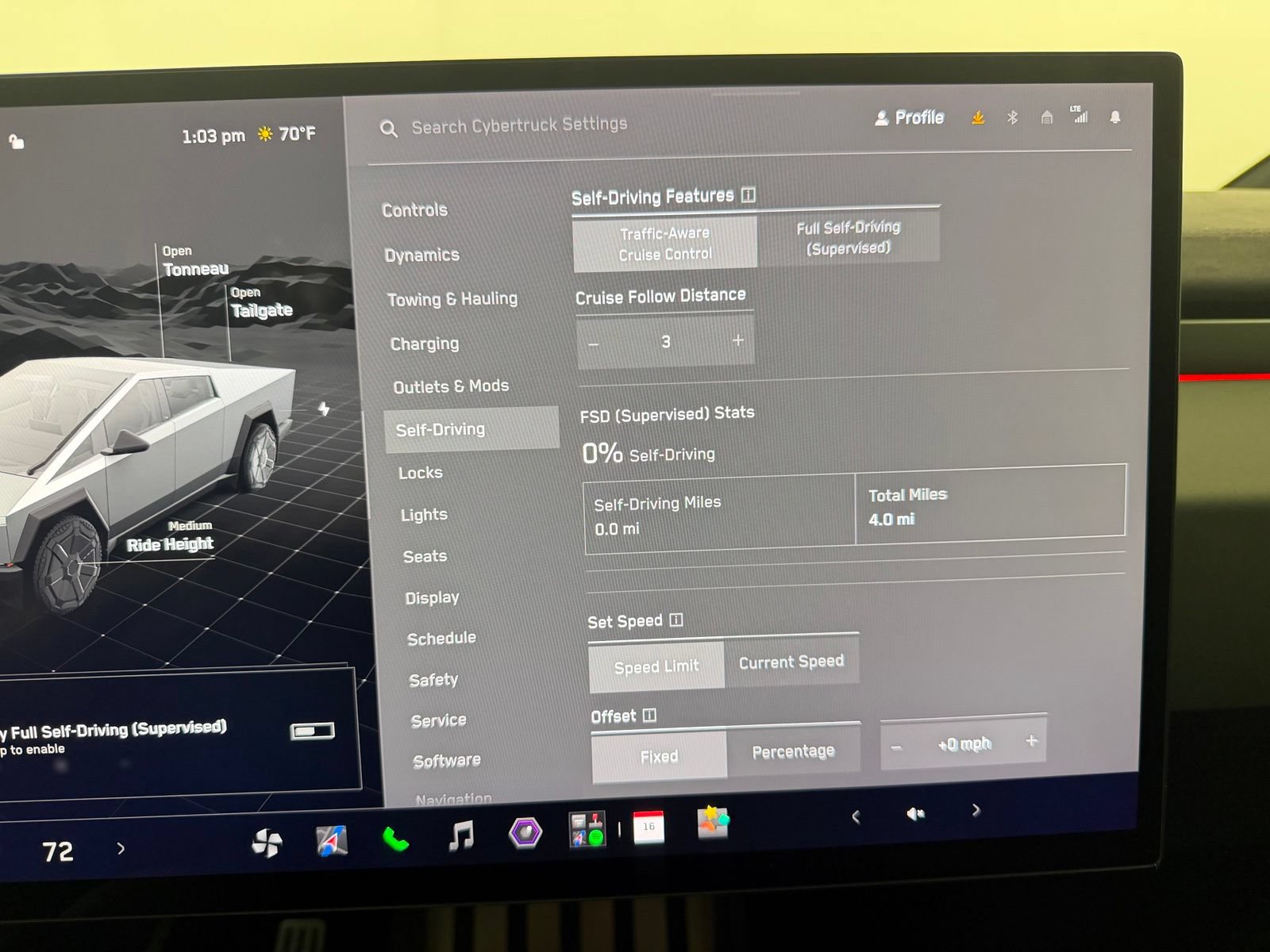 Used 2024 Tesla Cybertruck Cyberbeast AWD/4WD image 34