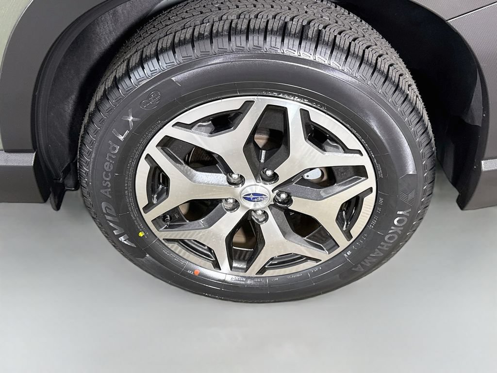 Used 2021 Subaru Forester Premium AWD/4WD image 33