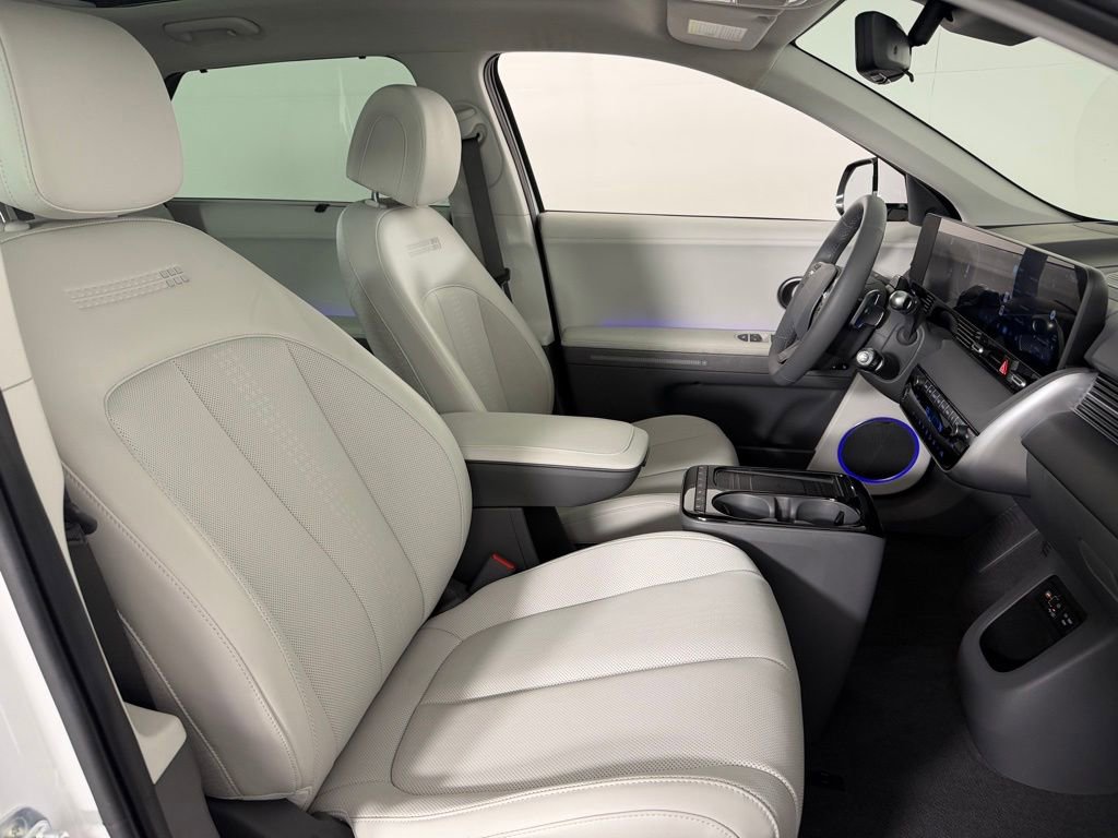 Used 2025 Hyundai Ioniq 5 Limited RWD image 27