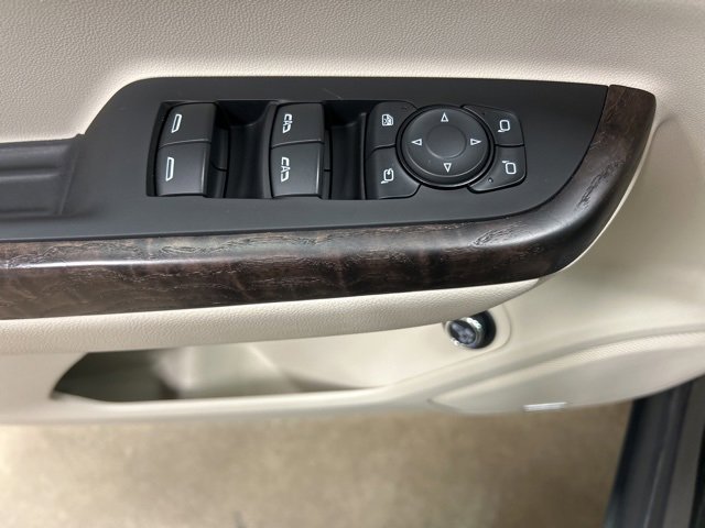 Used 2023 GMC Acadia Denali image 14