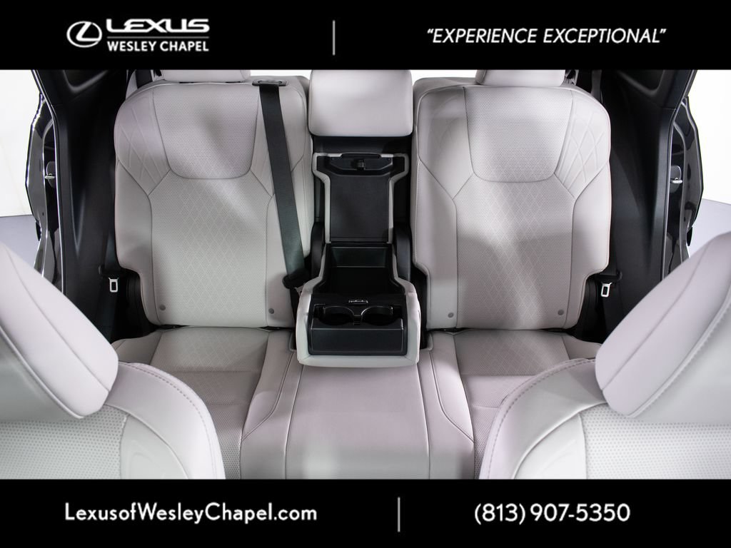 Used 2025 Lexus RX 350 Premium Plus w/ Convenience Package FWD image 15
